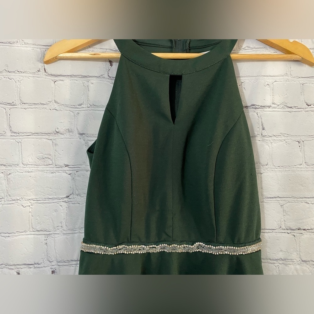 Honey and Rosie Sleeveless Keyhole Beaded Waist Fit-And-Flare Scuba Dress - Picture 10 of 10